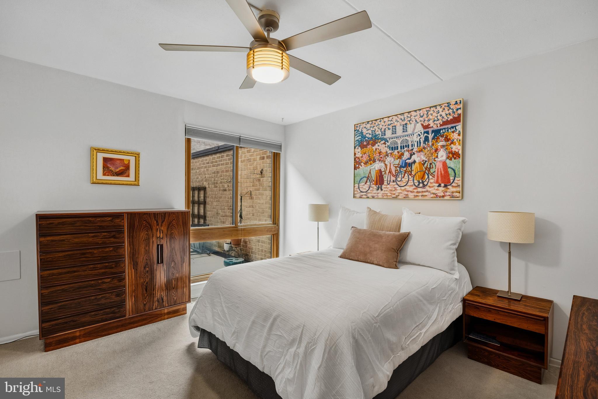 130 Spruce Street, Unit 27A Philadelphia, PA 19106 - Photo 12 of 19