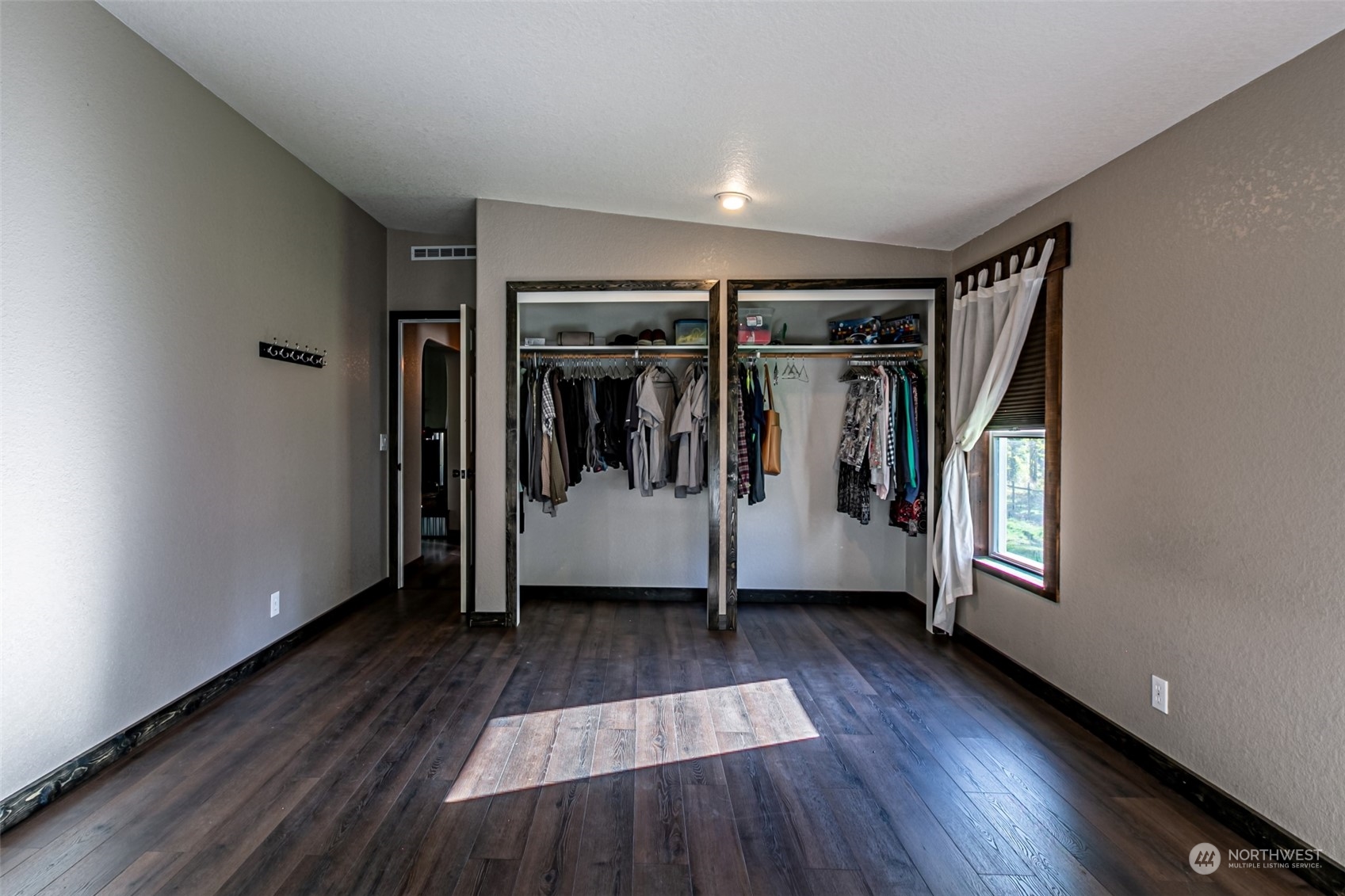 30314 Orville Road East Graham, WA 98338 - Photo 26 of 35 Gallery Image 26