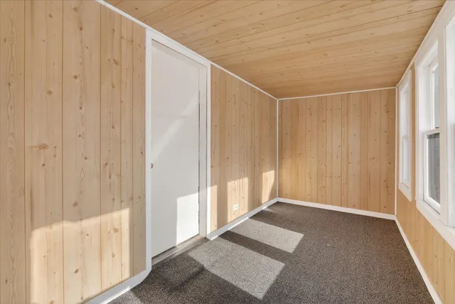 $149,900 | 1015 Bluff Street, Beloit, WI 53511