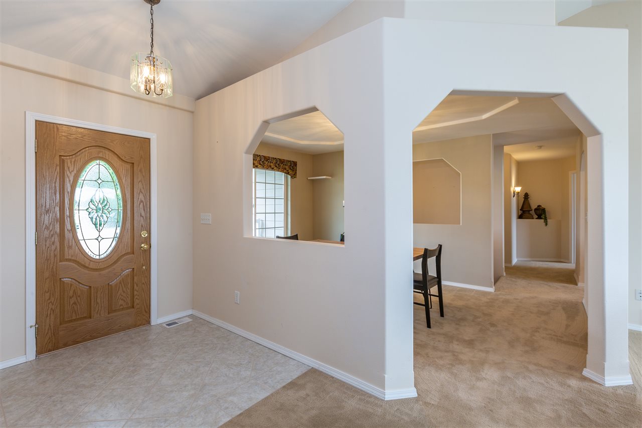 2814 West Westover Road Spokane, WA 99208 - Photo 3 of 20
