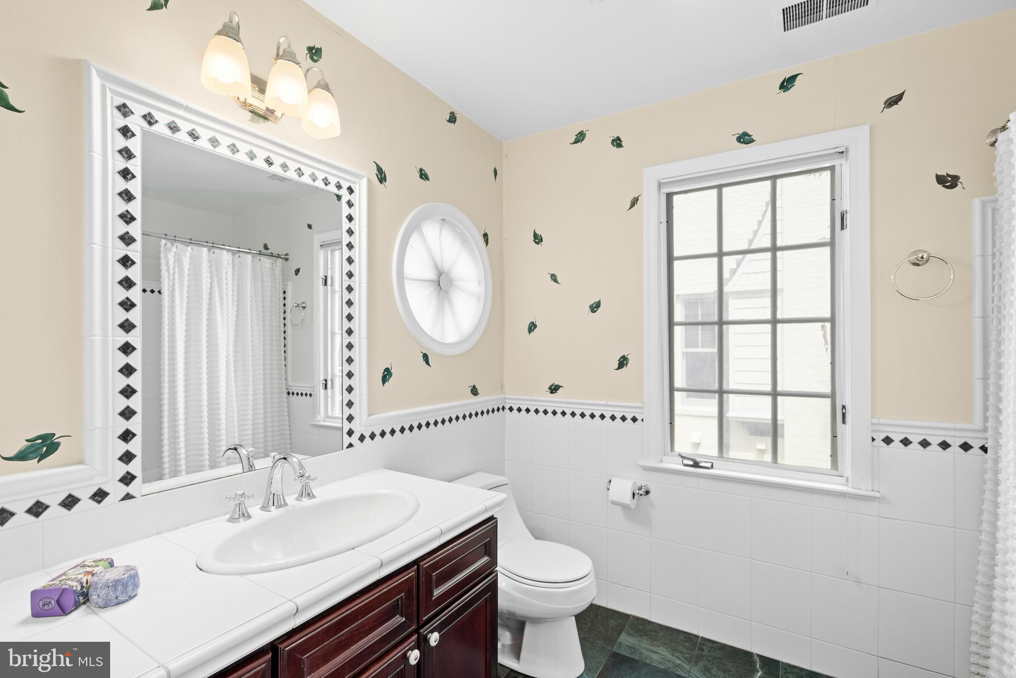 5148 Tilden Street Northwest Washington, DC 20016 - Photo 22 of 38 Primary Bathroom