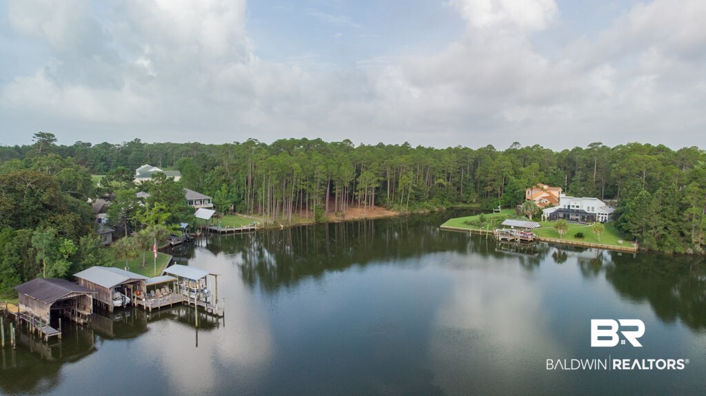 4 South Bayou Drive Elberta, AL 36530 - Photo 12 of 23