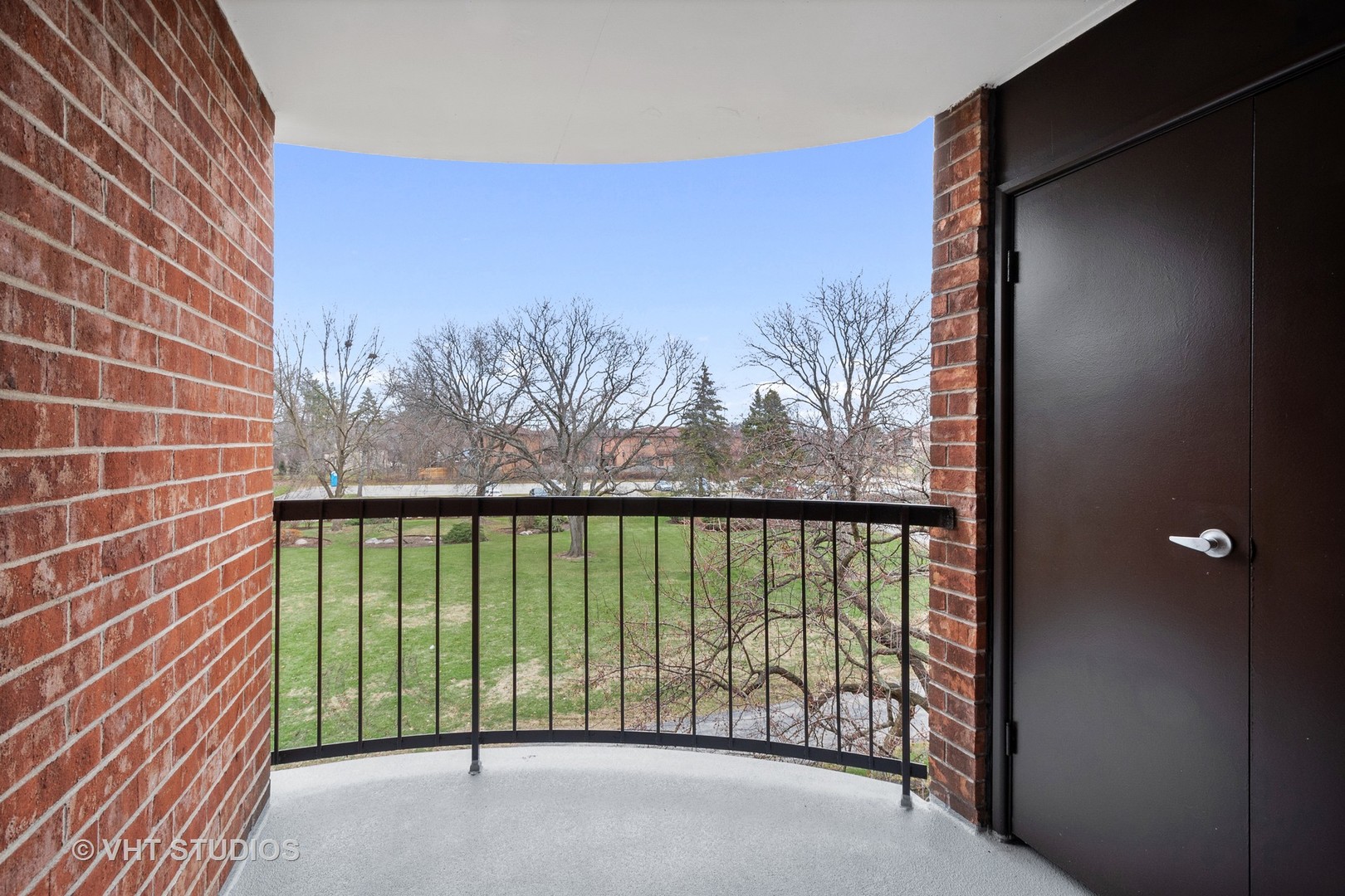 1405 East Central Road, Unit 320C Arlington Heights, IL 60005 - Photo 3 of 20