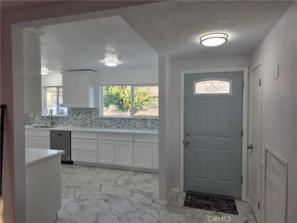 $320,000 | 37142 Camarillo Avenue, Barstow, CA 92311