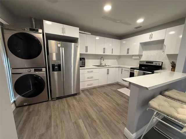 $1,900 | 20862 Vinesta Circle, Boca Raton, FL 33433