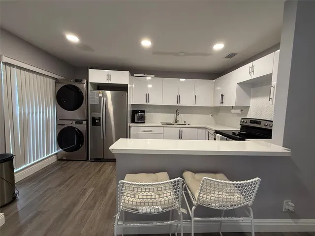 $1,900 | 20862 Vinesta Circle, Boca Raton, FL 33433