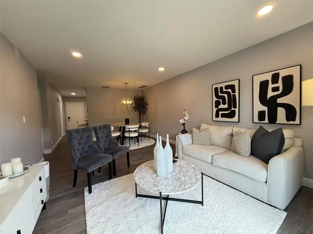 $1,900 | 20862 Vinesta Circle, Boca Raton, FL 33433