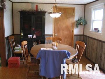 504 Fairfield Road Mount Vernon, IL 62864 - Photo 3 of 13 Gallery Image 3