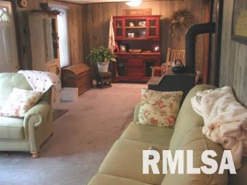 504 Fairfield Road Mount Vernon, IL 62864 - Photo 5 of 13 Gallery Image 5