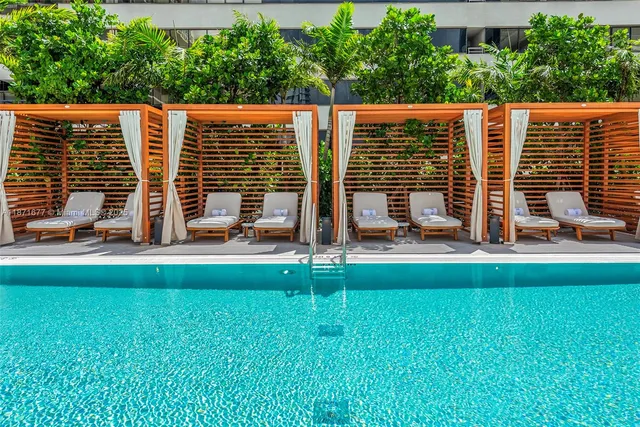 $5,950,000 | 2678 Tigertail Avenue, Unit 2006, Coconut Grove, FL 33133