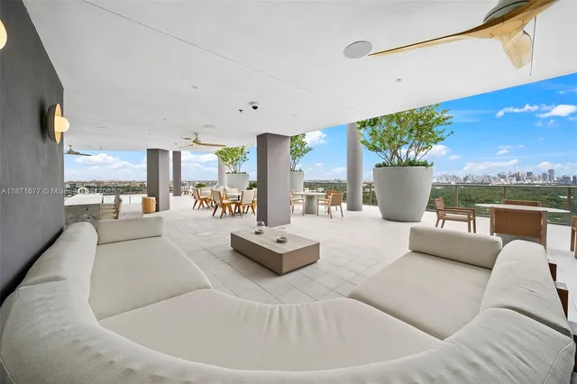 $5,950,000 | 2678 Tigertail Avenue, Unit 2006, Coconut Grove, FL 33133