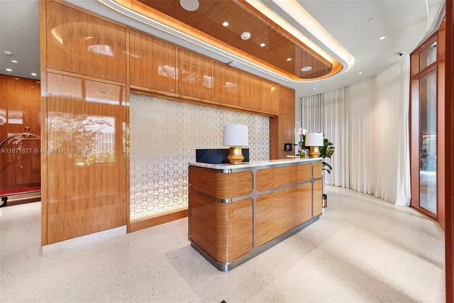 $5,950,000 | 2678 Tigertail Avenue, Unit 2006, Coconut Grove, FL 33133