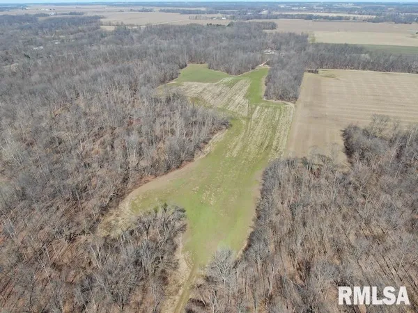 $540,000 | East 1950th Road, Dennison, IL 62423
