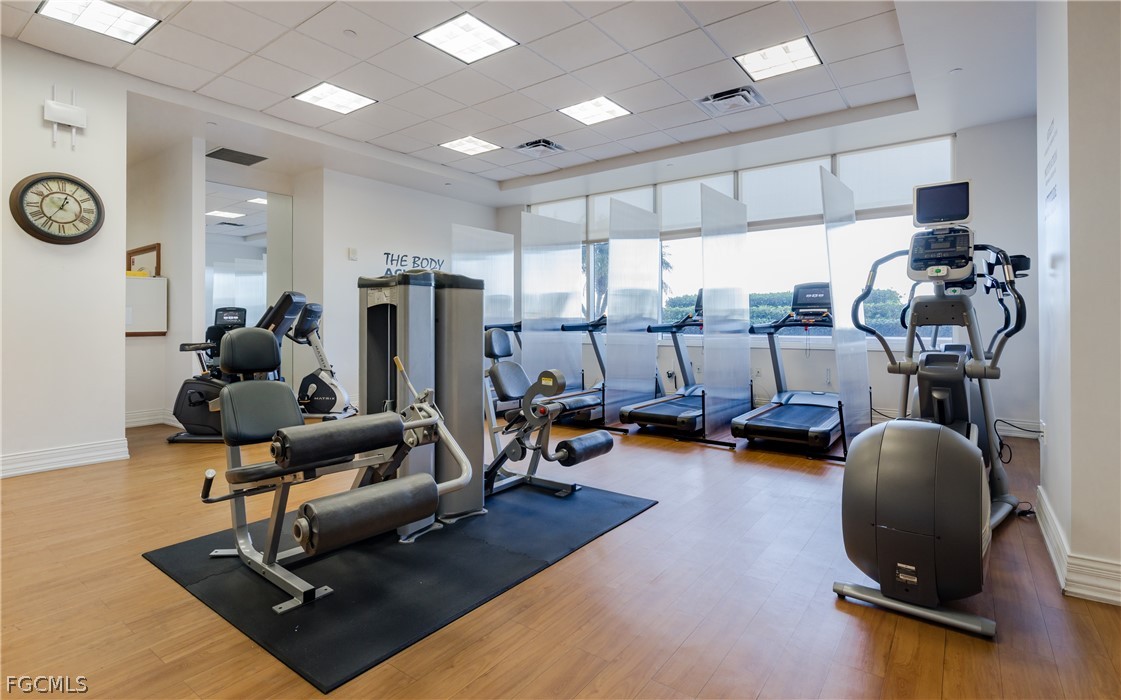 2090 West First Street, Unit J2510 Fort Myers, FL 33901 - Photo 38 of 50 a room with gym equipment and a large window