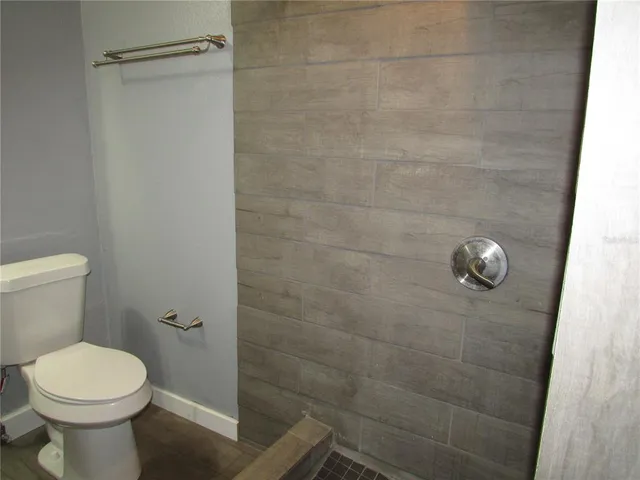 $1,750 | 12715 Raeburn Way, Tampa, FL 33624