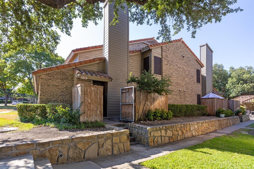 333 Melrose Drive, Unit 5A, Richardson, TX 75080 Compass