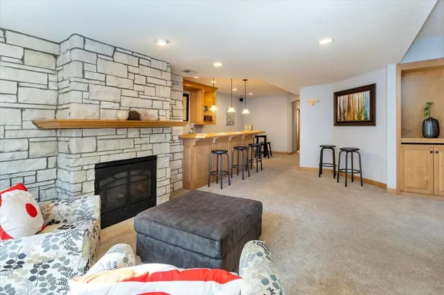 $625,000 | 1476 Pinetree Pass, Eagan, MN 55122