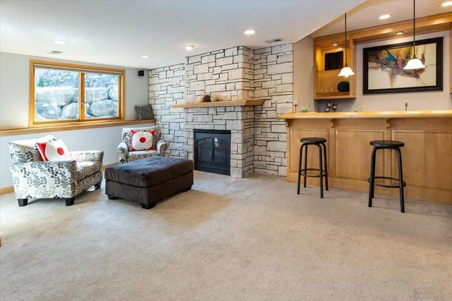 $625,000 | 1476 Pinetree Pass, Eagan, MN 55122