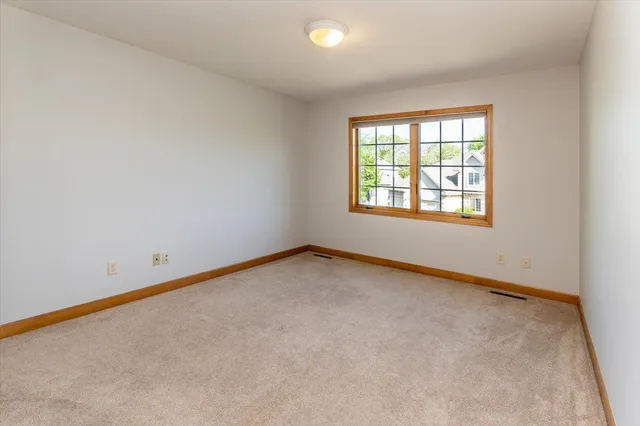 $625,000 | 1476 Pinetree Pass, Eagan, MN 55122