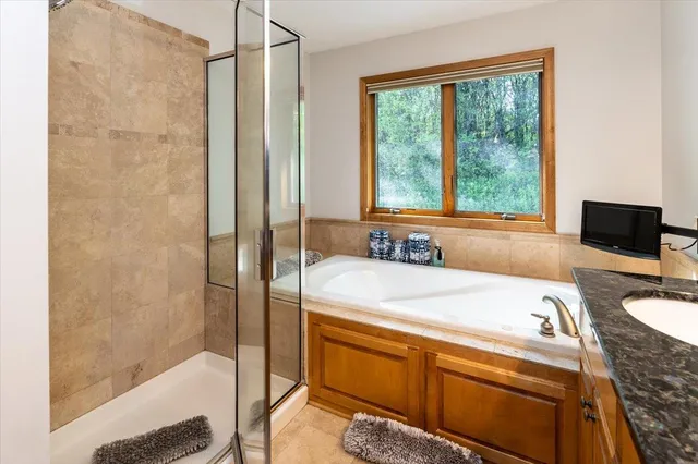 $625,000 | 1476 Pinetree Pass, Eagan, MN 55122