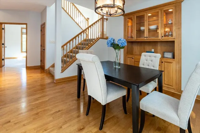 $625,000 | 1476 Pinetree Pass, Eagan, MN 55122