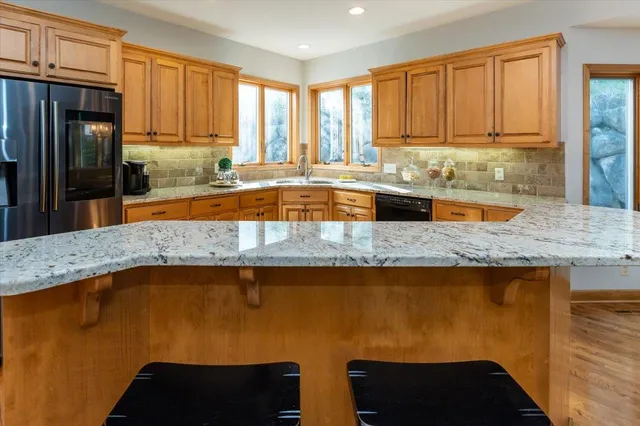 $625,000 | 1476 Pinetree Pass, Eagan, MN 55122