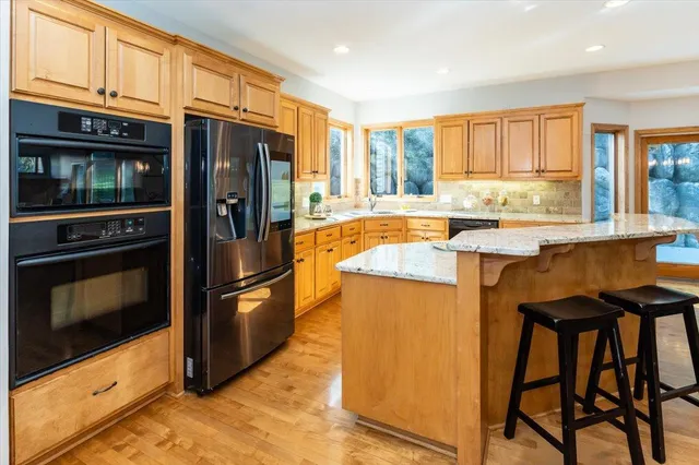 $625,000 | 1476 Pinetree Pass, Eagan, MN 55122