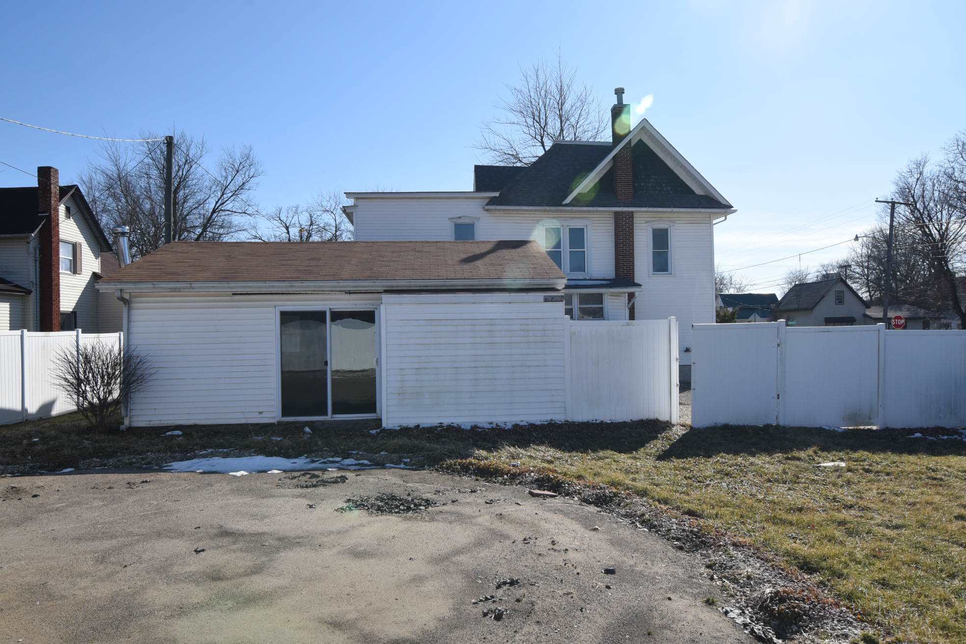 301 East Green Street Butler, IN 46721 - Photo 5 of 24