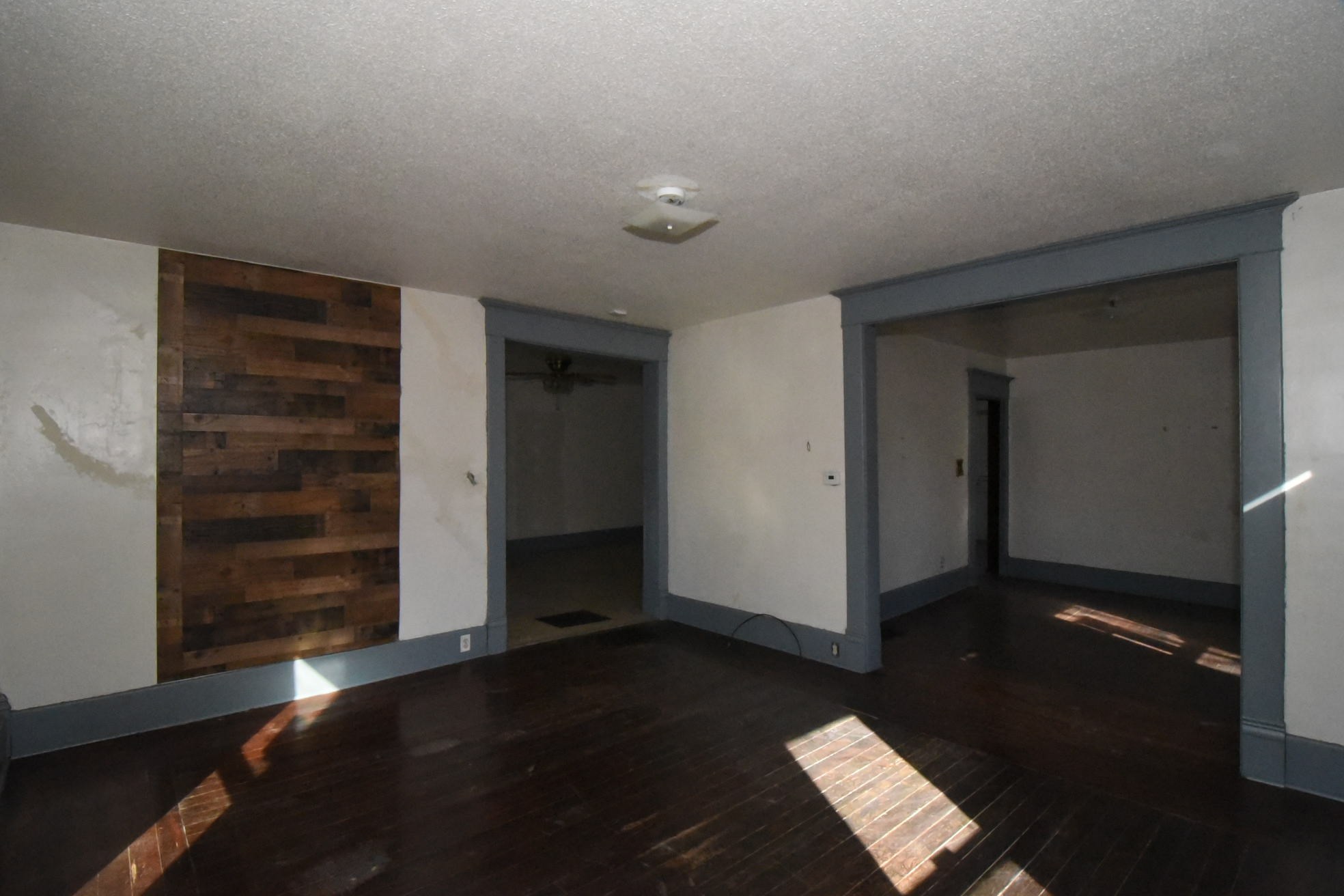 301 East Green Street Butler, IN 46721 - Photo 9 of 24