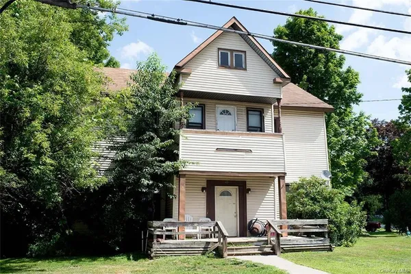 $294,500 | 15 Pearl Street, Livingston Manor, NY 12758