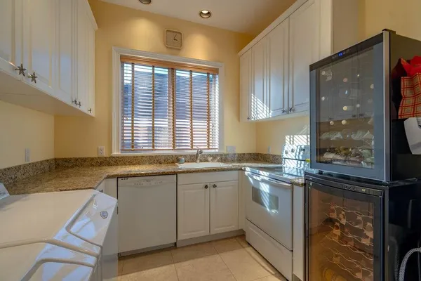 $4,875,000 | 2356 Northeast 26th Street, Lighthouse Point, FL 33064