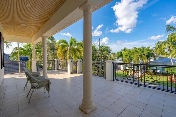 $4,875,000 | 2356 Northeast 26th Street, Lighthouse Point, FL 33064