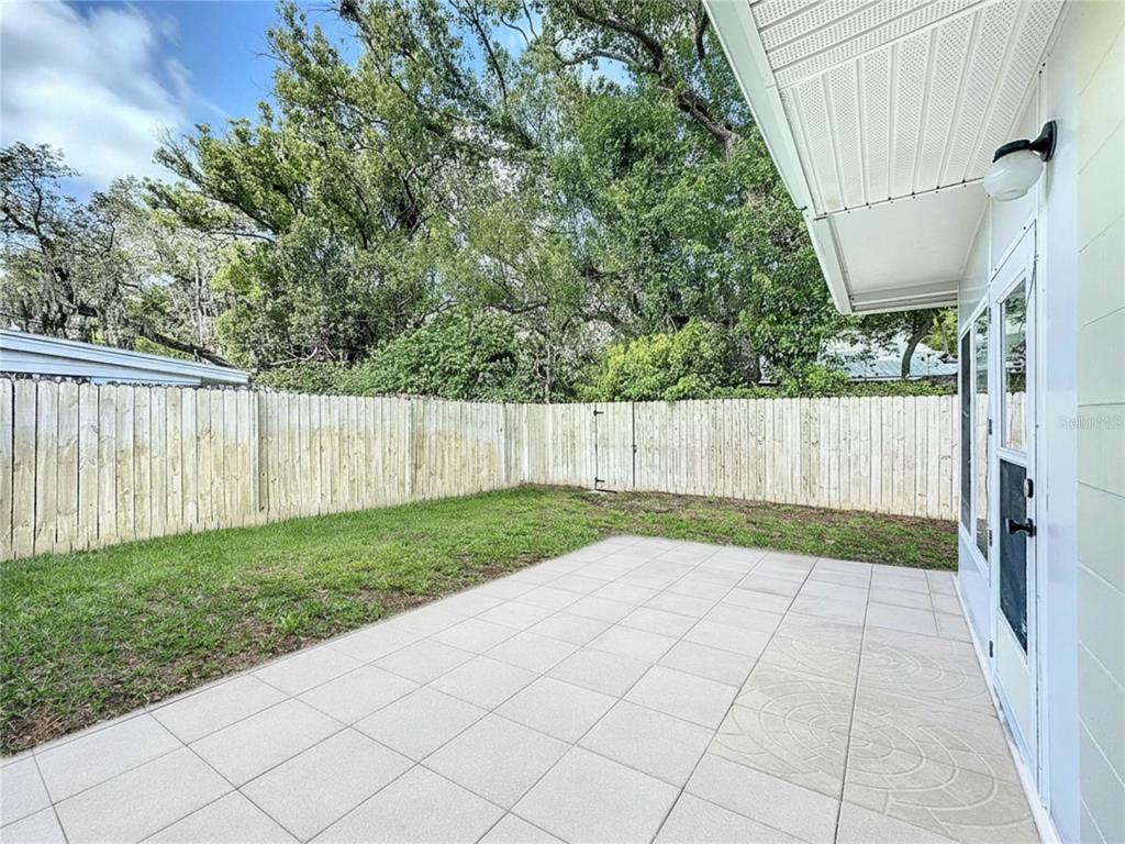 7610 117th Street Seminole, FL 33772 - Photo 38 of 64