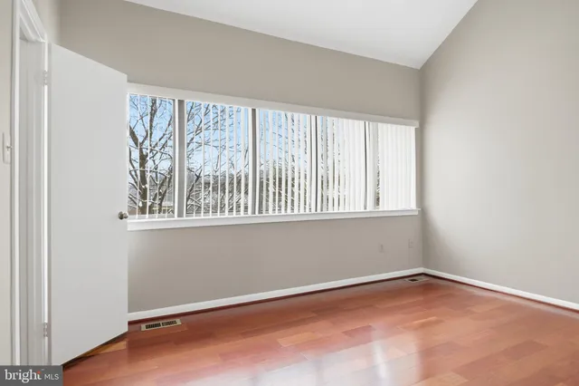 $3,000 | 10995 Thrush Ridge Road, Reston, VA 20191