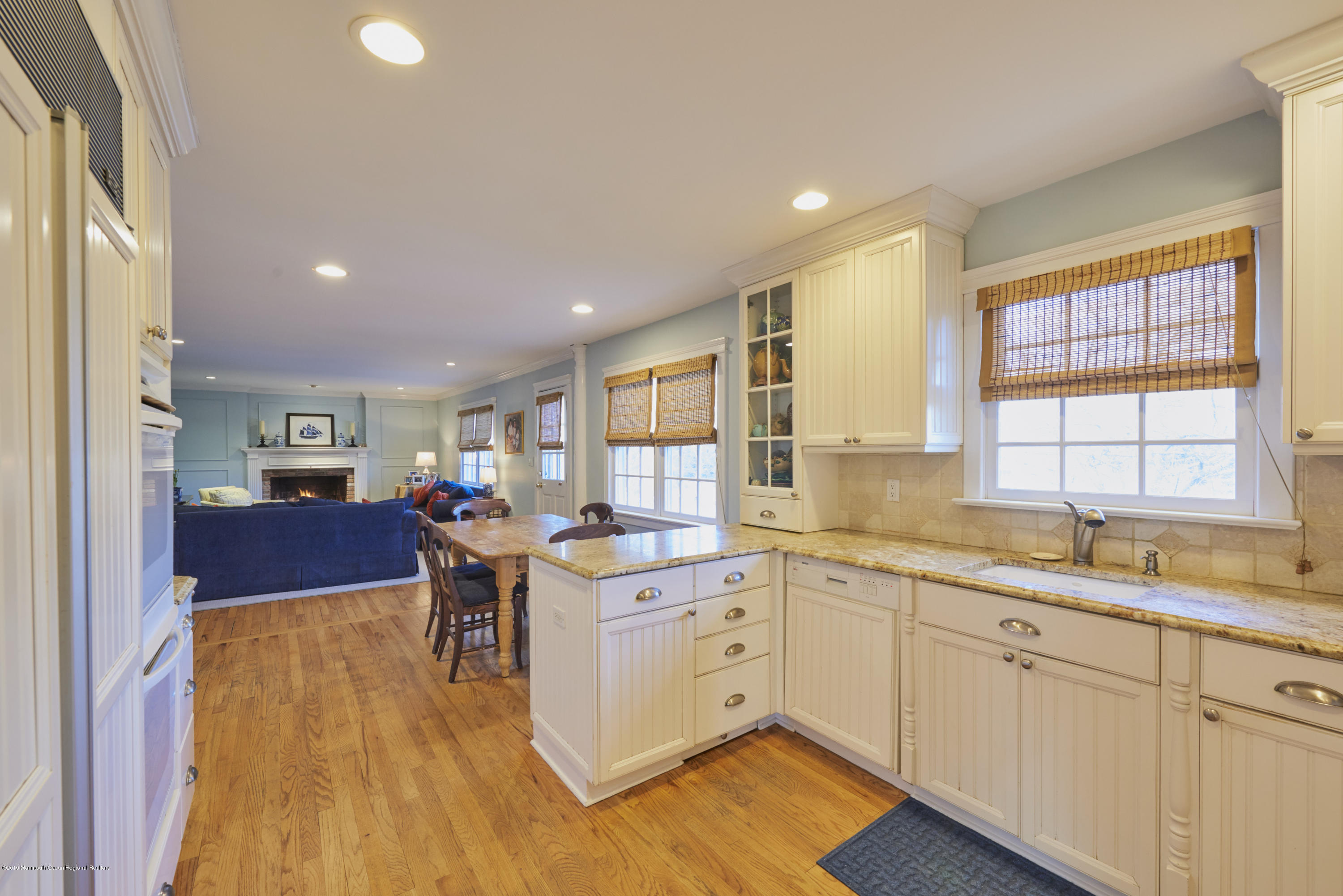 27 Tuxedo Road Rumson, NJ 07760 - Photo 12 of 29 BAP_7571