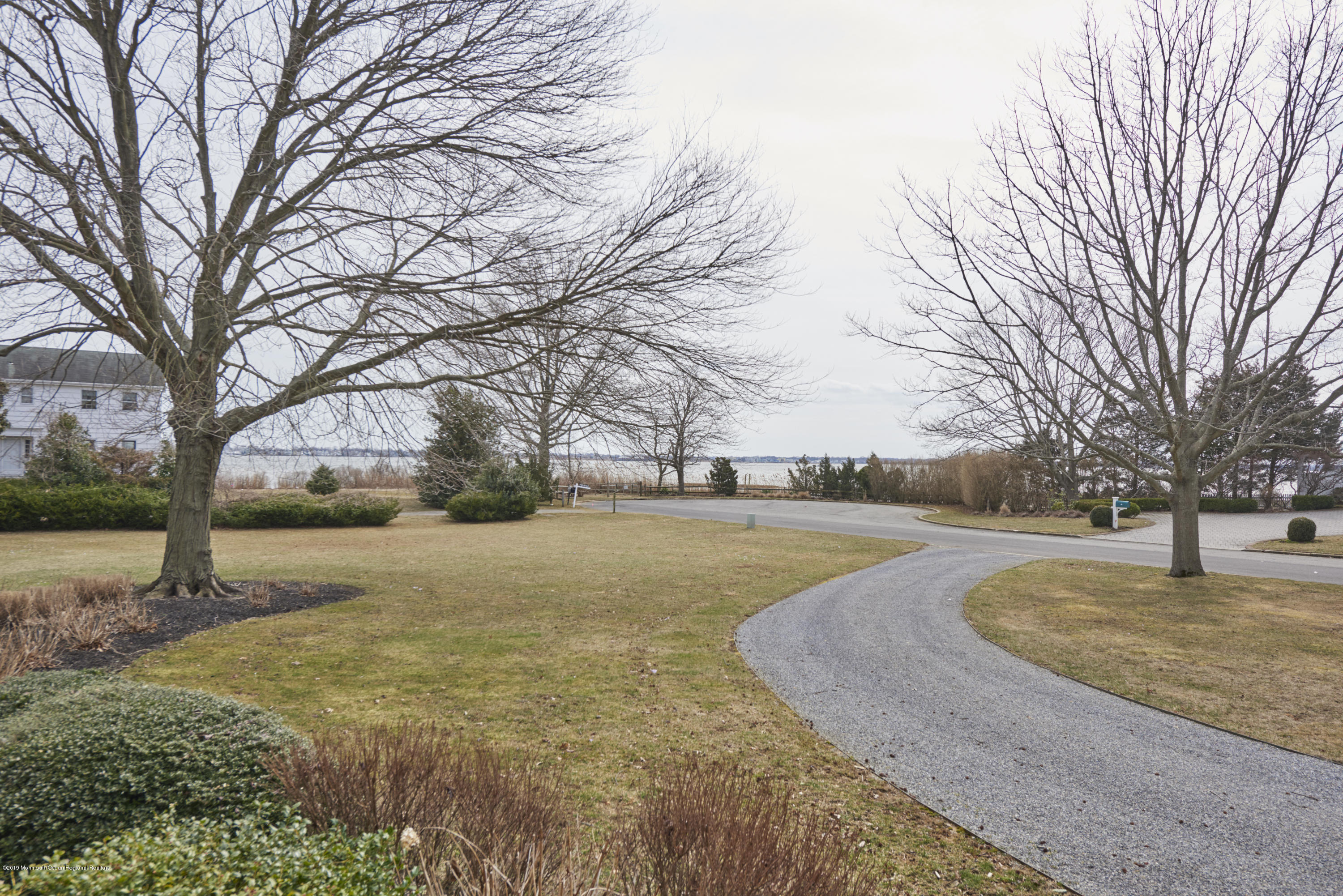 27 Tuxedo Road Rumson, NJ 07760 - Photo 29 of 29 BAP_8107