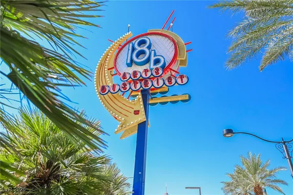 $1,950 | 353 East Bonneville Avenue, Unit 753, Las Vegas, NV 89101