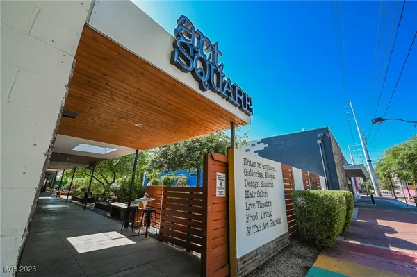 $1,950 | 353 East Bonneville Avenue, Unit 753, Las Vegas, NV 89101