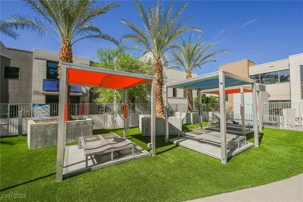 $1,950 | 353 East Bonneville Avenue, Unit 753, Las Vegas, NV 89101
