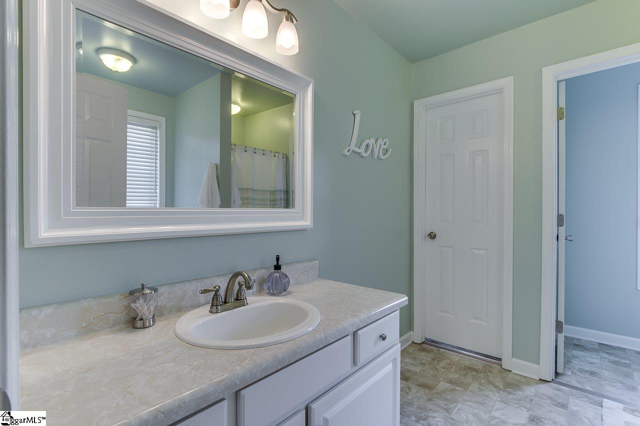 108 Keystone Court Travelers Rest, SC 29690 - Photo 11 of 36 Gallery Image 11