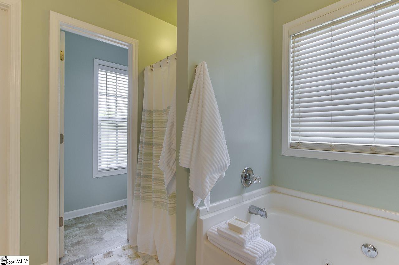 108 Keystone Court Travelers Rest, SC 29690 - Photo 12 of 36 Gallery Image 12