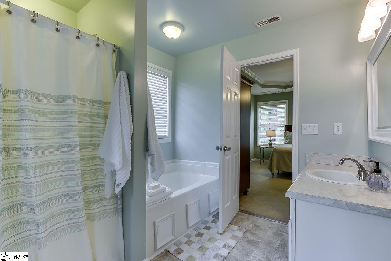 108 Keystone Court Travelers Rest, SC 29690 - Photo 14 of 36 Gallery Image 14