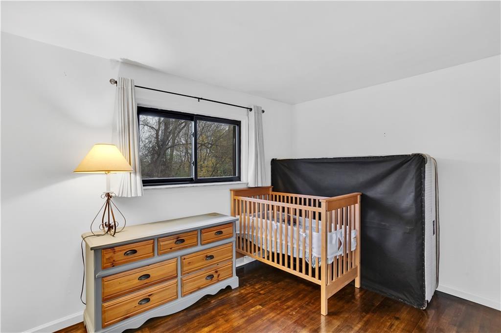 911 Quaker Drive Irwin, PA 15642 - Photo 17 of 35