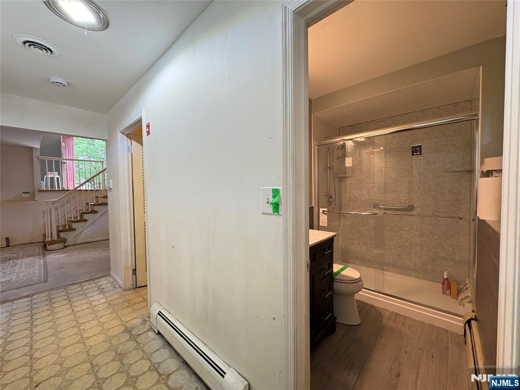 870 Ridgewood Avenue Oradell, NJ 07649 - Photo 28 of 37