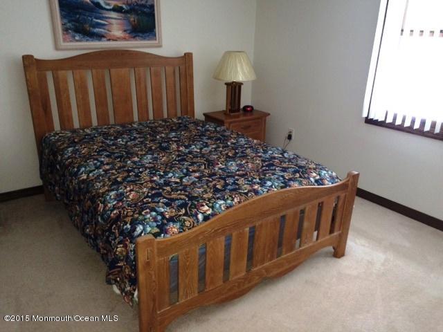200 Portland Road, Unit D20 Rumson, NJ 07760 - Photo 9 of 10 IMG_4091.jpg
