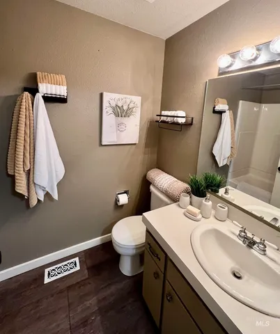 $309,000 | 865 Galena Court, Mountain Home, ID 83647