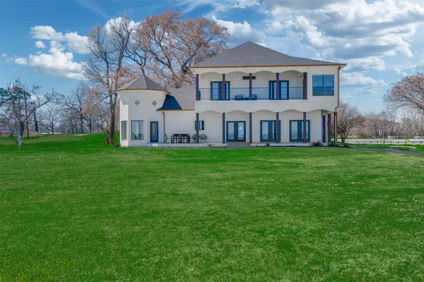 $1,295,000 | 7433 Highway 155, Flint, TX 75762