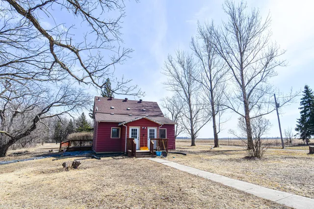 $227,500 | 11287 135th Avenue Northeast, Thief River Falls, MN 56701