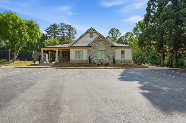 $5,600 | 4465 Park Brooke Trace, Alpharetta, GA 30022