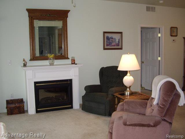 45703 Heather Ridge Drive Macomb, MI 48044 - Photo 14 of 19 IMGP4626.jpg